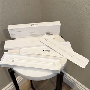 Apple Pencil in Elegant White